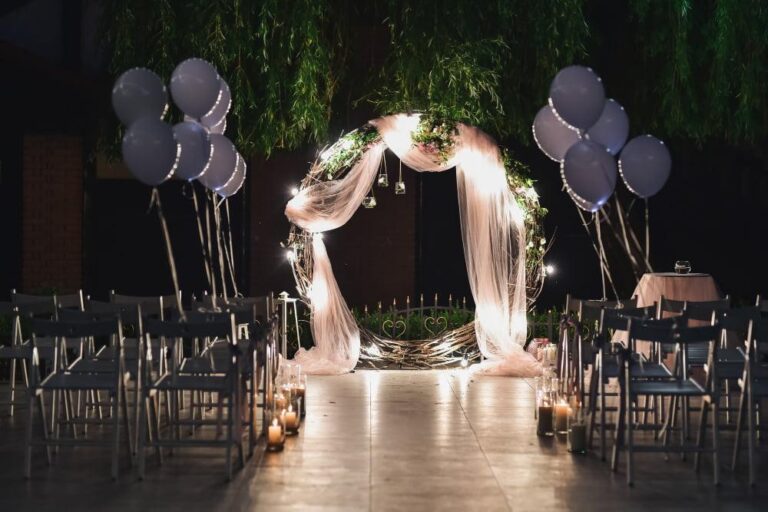Wedding Decor with balloons | Wink Eventos