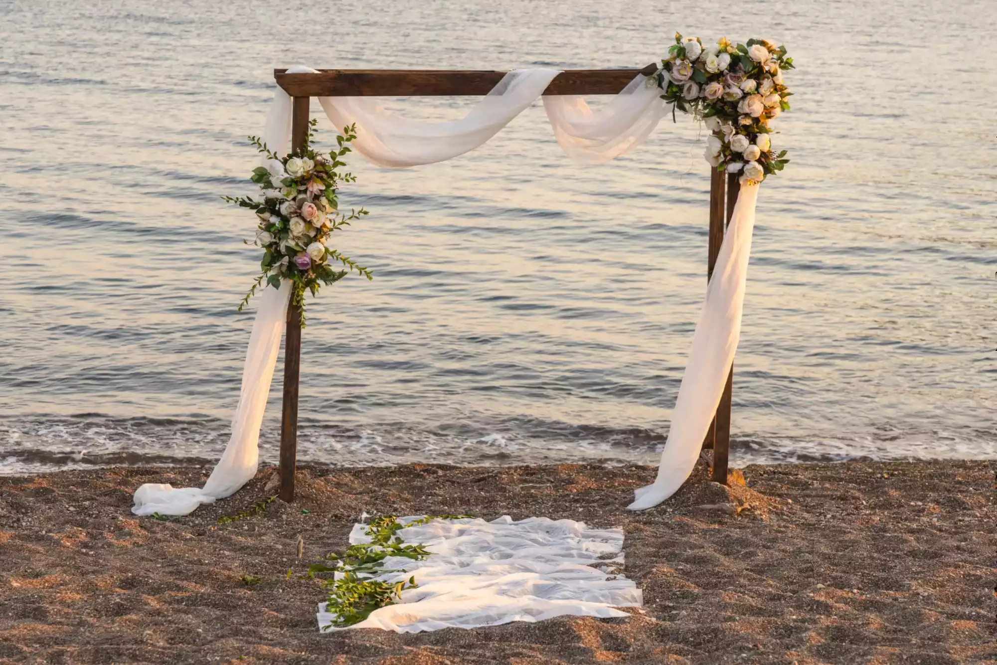 The ceremonies on the beach | Wink Events