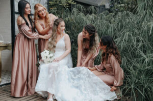 damas de honor con la novia