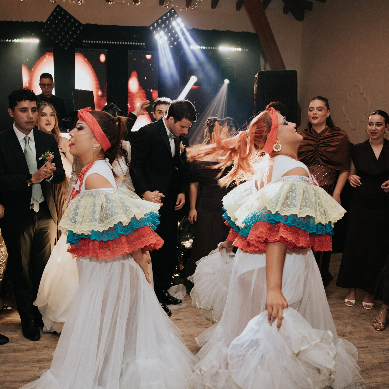 Show Folclórico Fiestas bodas de destino en Colombia