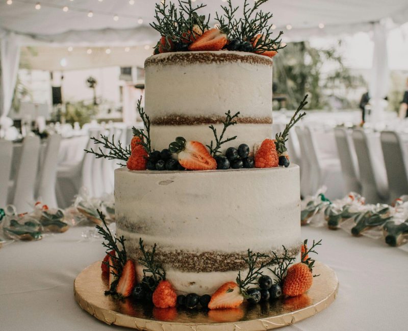 Naked cake, torta desnuda o rústica | Wink Eventos